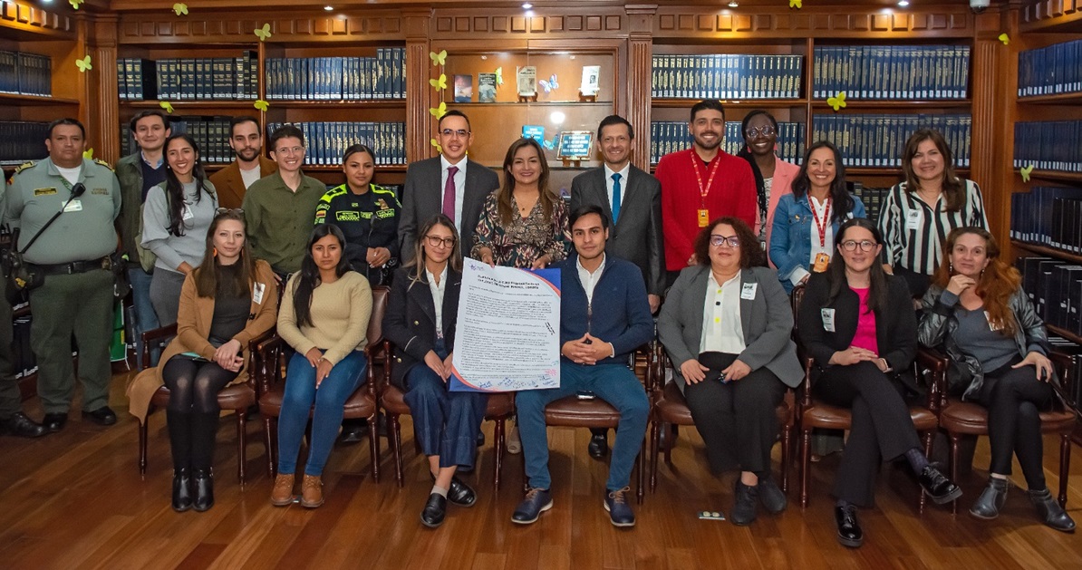Bogotá firma el pacto de 
