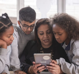 10 mil docentes se están preparando en IA