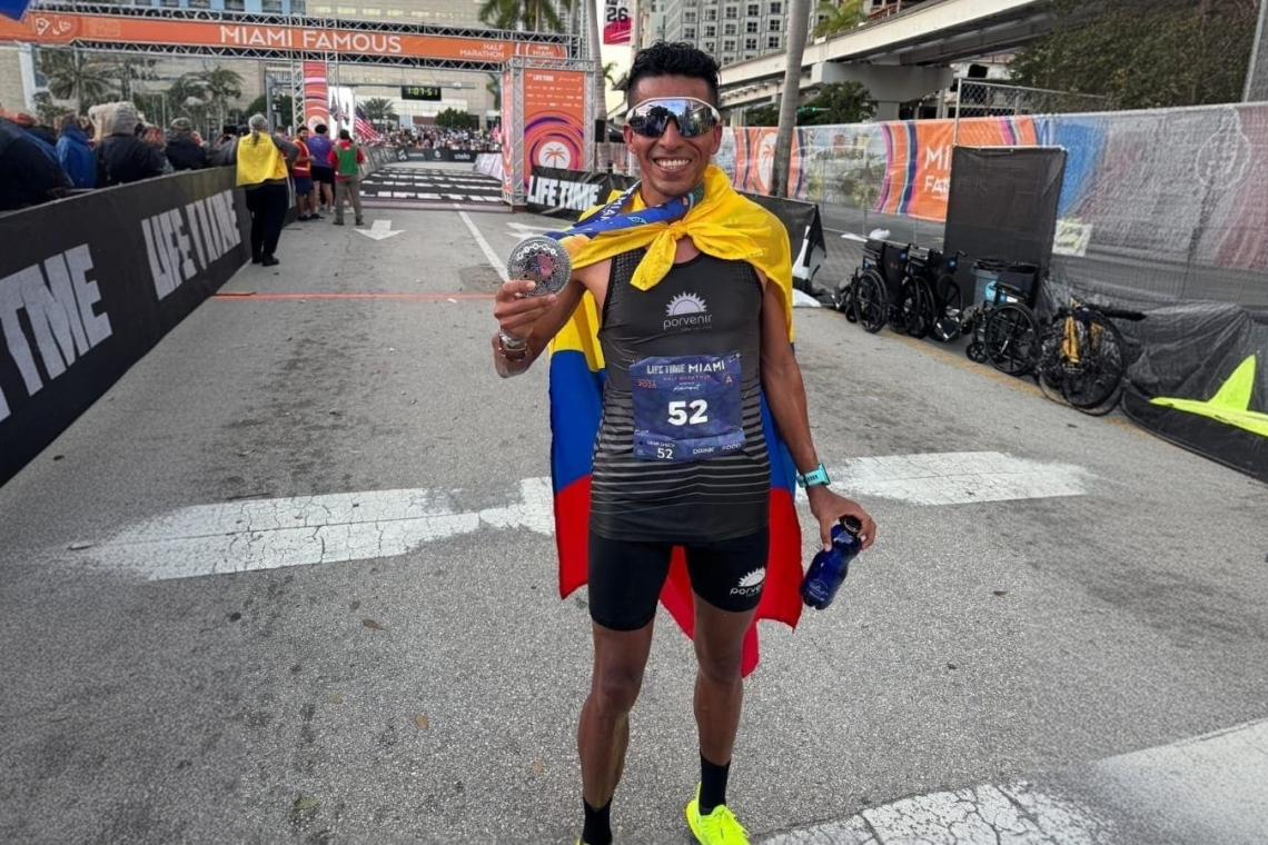 González, primer lugar en Miami